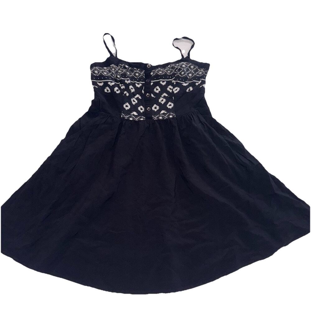 Express Women Size XS Black Embroidered Geometric Sleeveless A-Line petite Dress